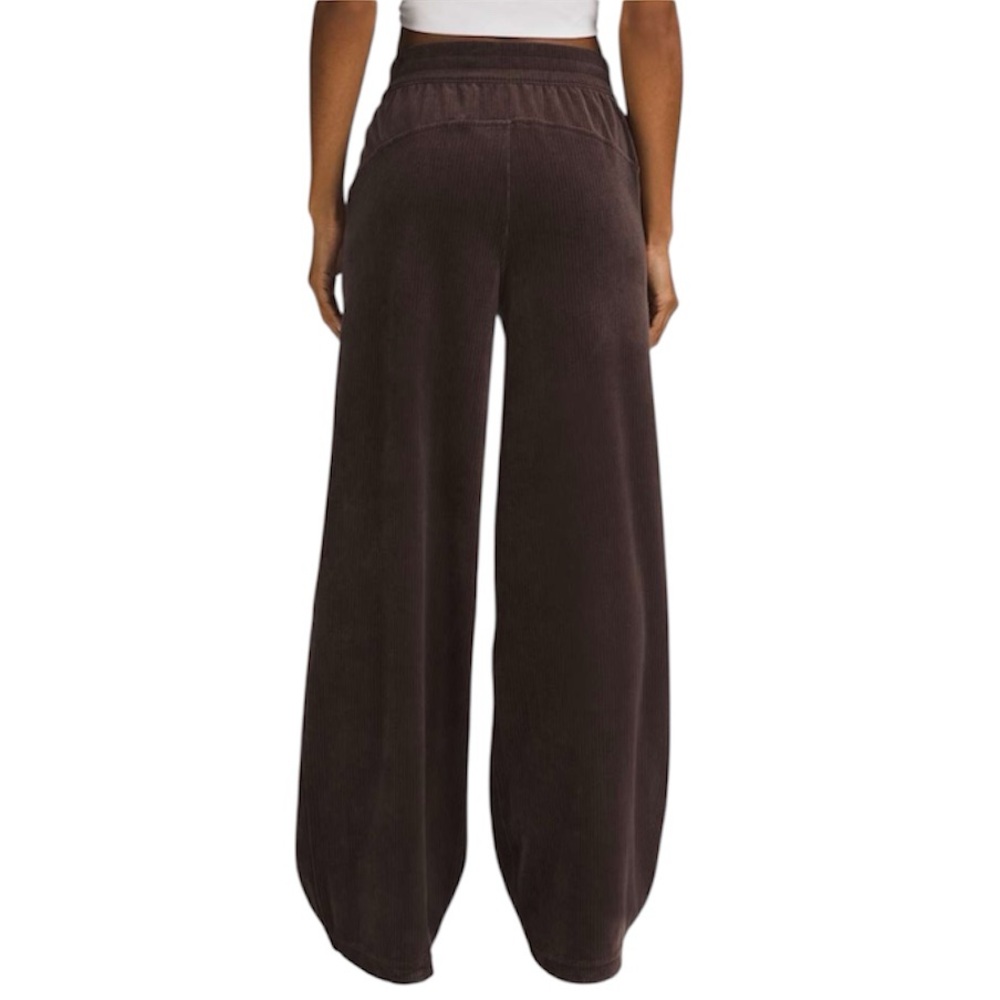 Lululemon Scuba Mid Rise‎ Wide Leg Pant Velvet Corduroy Espresso Brown Womens 4